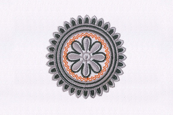 Review: Circular Quilting Design for Holiday Embroidery